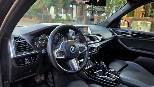 BMW X3 -