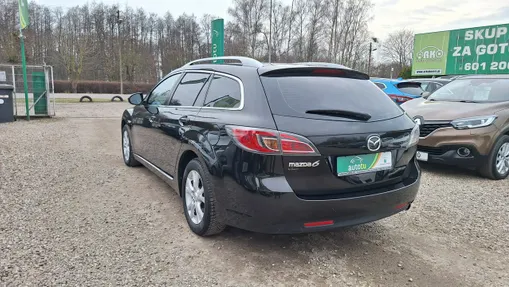 MAZDA 6 -
