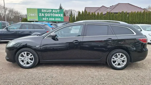MAZDA 6 -