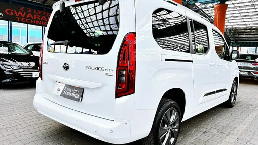 TOYOTA Proace City Verso -