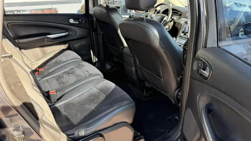 FORD S-MAX -