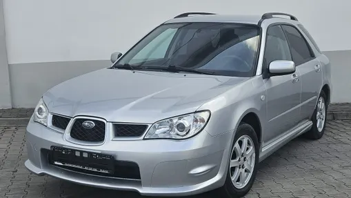 SUBARU Impreza -