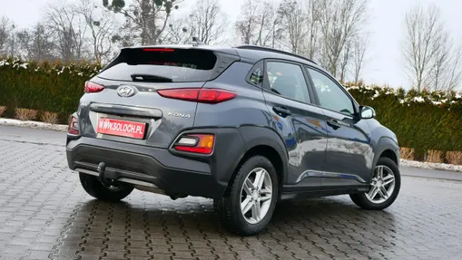 HYUNDAI Kona -