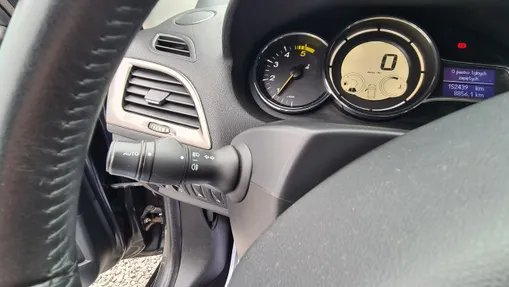 RENAULT Megane -