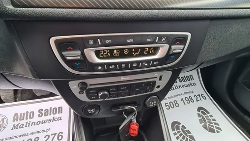 RENAULT Megane -