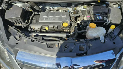 OPEL Corsa -