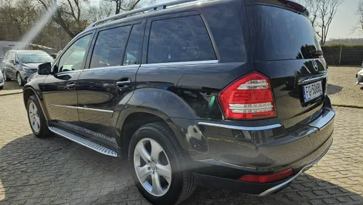 MERCEDES-BENZ GL -