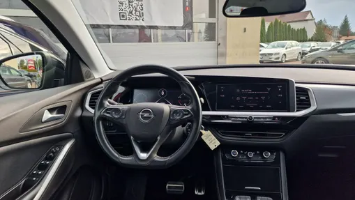 OPEL Grandland X -