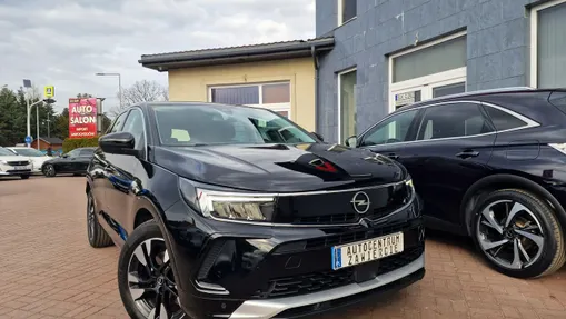 OPEL Grandland X -