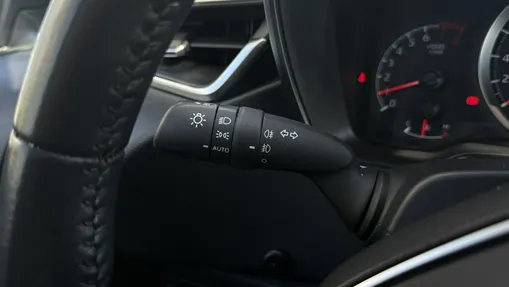 TOYOTA Corolla -