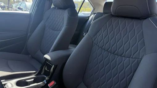 TOYOTA Corolla -