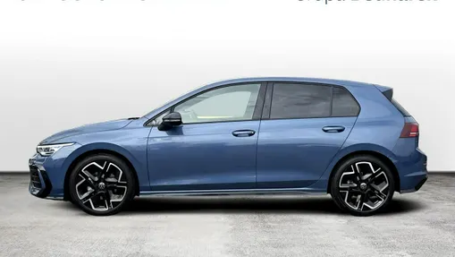 VOLKSWAGEN Golf -