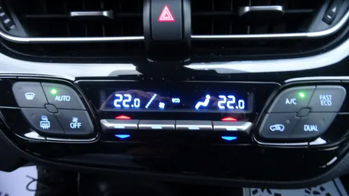 TOYOTA C-HR -