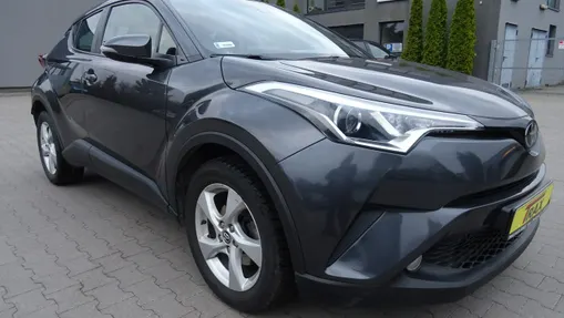 TOYOTA C-HR -