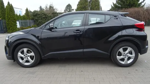 TOYOTA C-HR -
