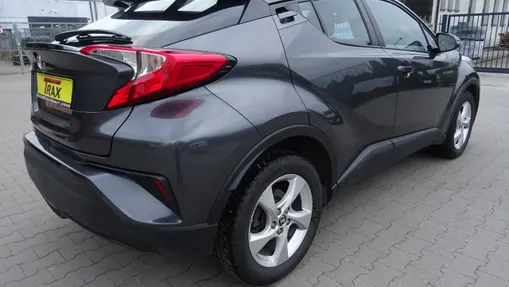 TOYOTA C-HR -