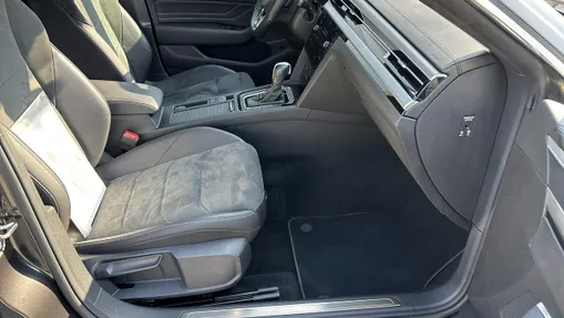 VOLKSWAGEN Arteon -