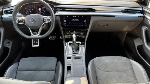 VOLKSWAGEN Arteon -