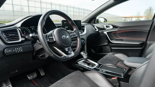 KIA ProCeed -