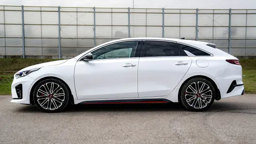 KIA ProCeed -