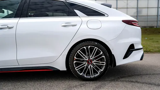 KIA ProCeed -