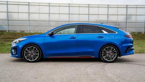 KIA ProCeed -