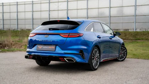 KIA ProCeed -
