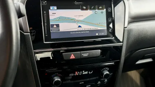 SUZUKI Vitara -