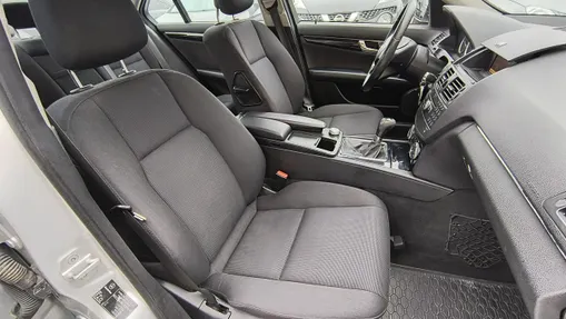 MERCEDES-BENZ C Klasa -