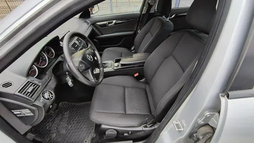 MERCEDES-BENZ C Klasa -