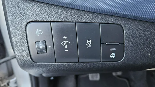 HYUNDAI i10 -