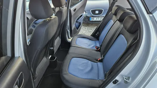 HYUNDAI i10 -