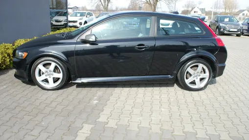 VOLVO C30 -