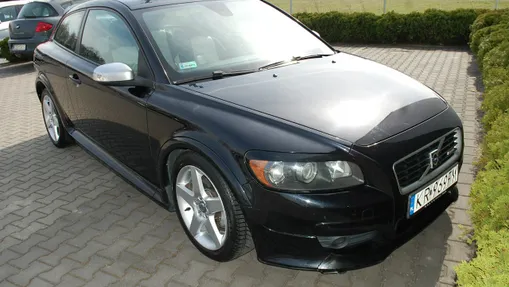 VOLVO C30 -