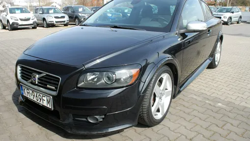 VOLVO C30 -