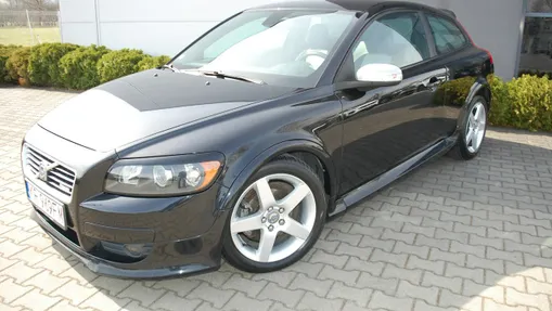 VOLVO C30 -