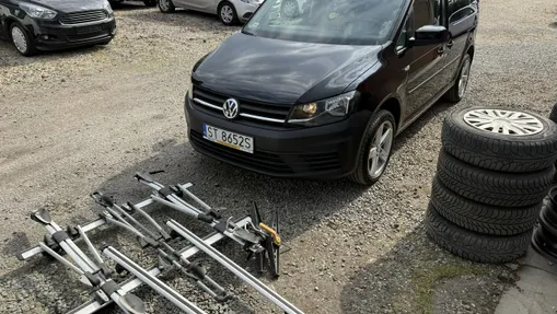 VOLKSWAGEN Caddy -