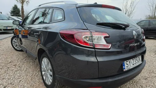 RENAULT Megane -