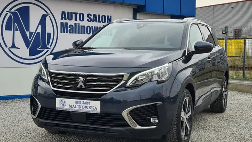 PEUGEOT 5008 -