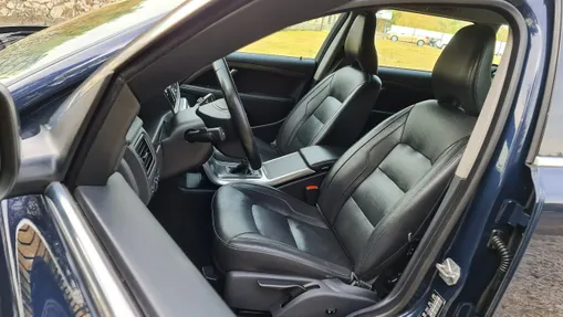 VOLVO V70 -