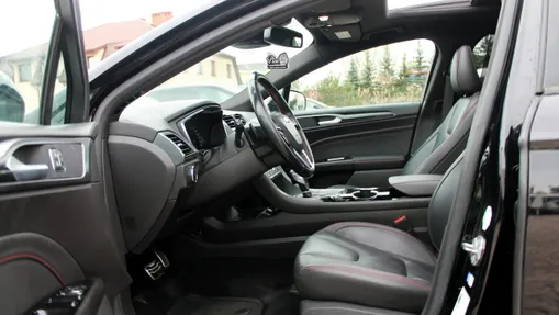 FORD Mondeo -