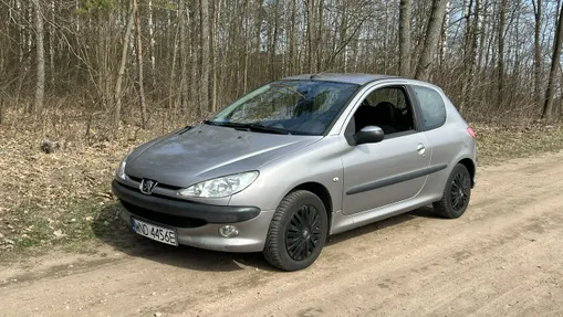 PEUGEOT 206 -