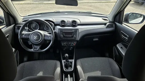 SUZUKI Swift -
