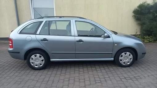 SKODA Fabia -