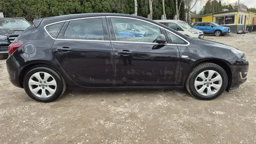 OPEL Astra -