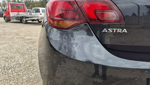 OPEL Astra -