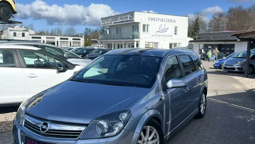 OPEL Astra -