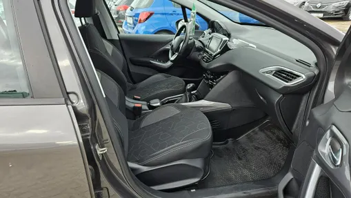 PEUGEOT 2008 -