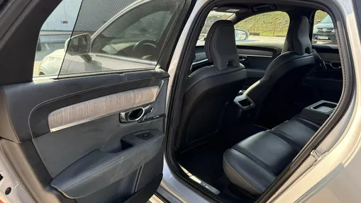 VOLVO S90 -