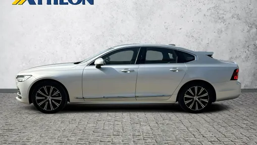 VOLVO S90 -